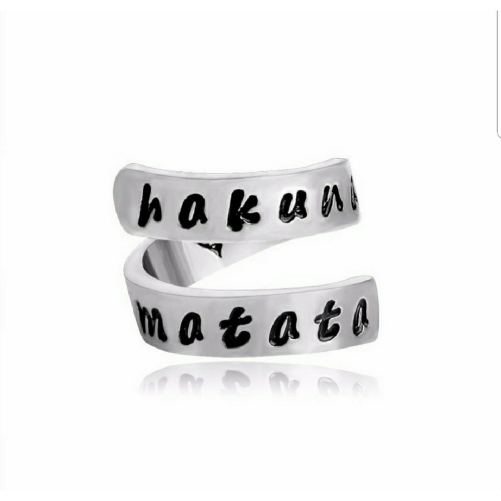 "Hakuna Matata" Ring